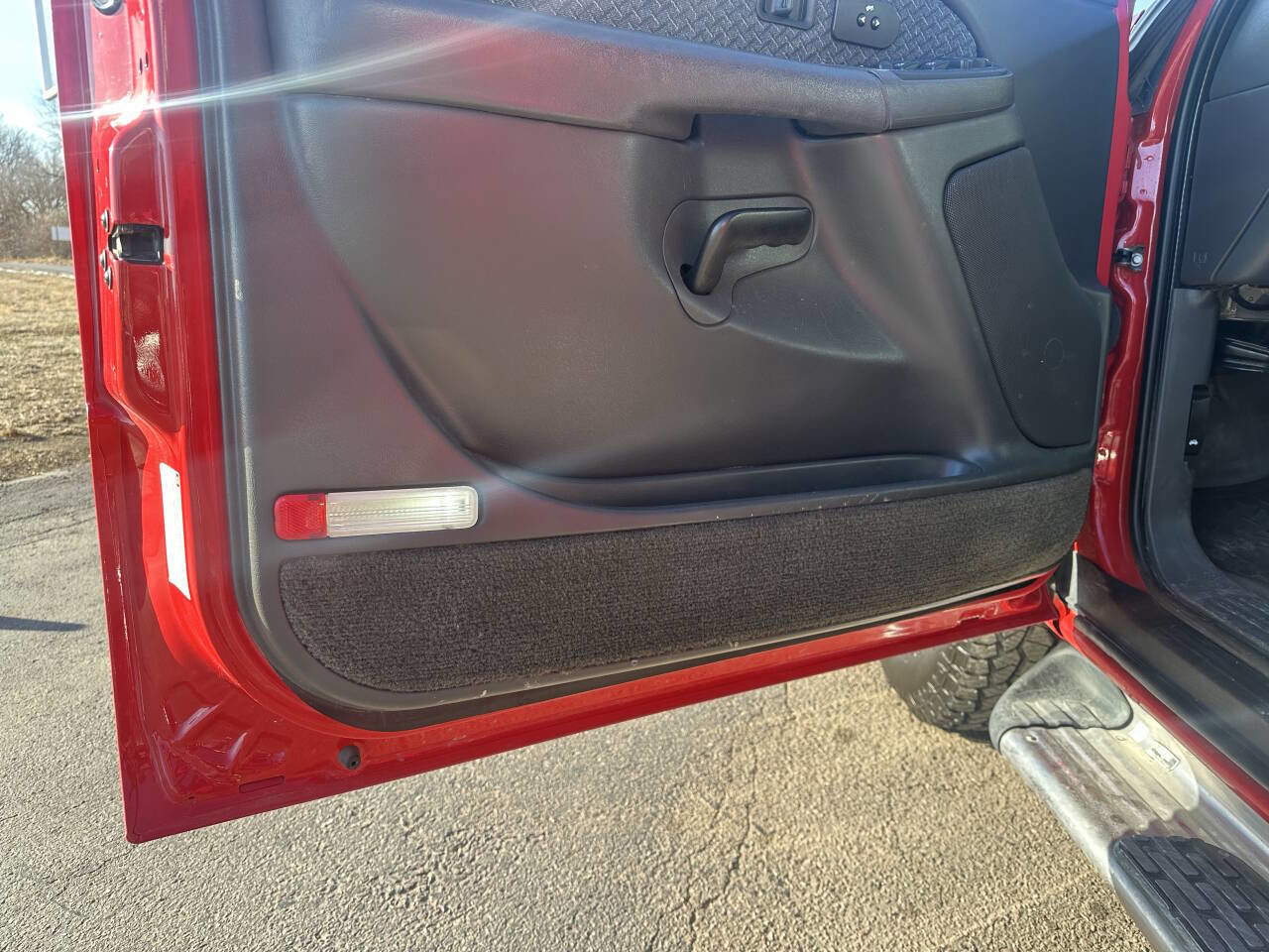 Used 2004 Chevrolet Avalanche Z71 w/ Preferred Equipment Group image 14