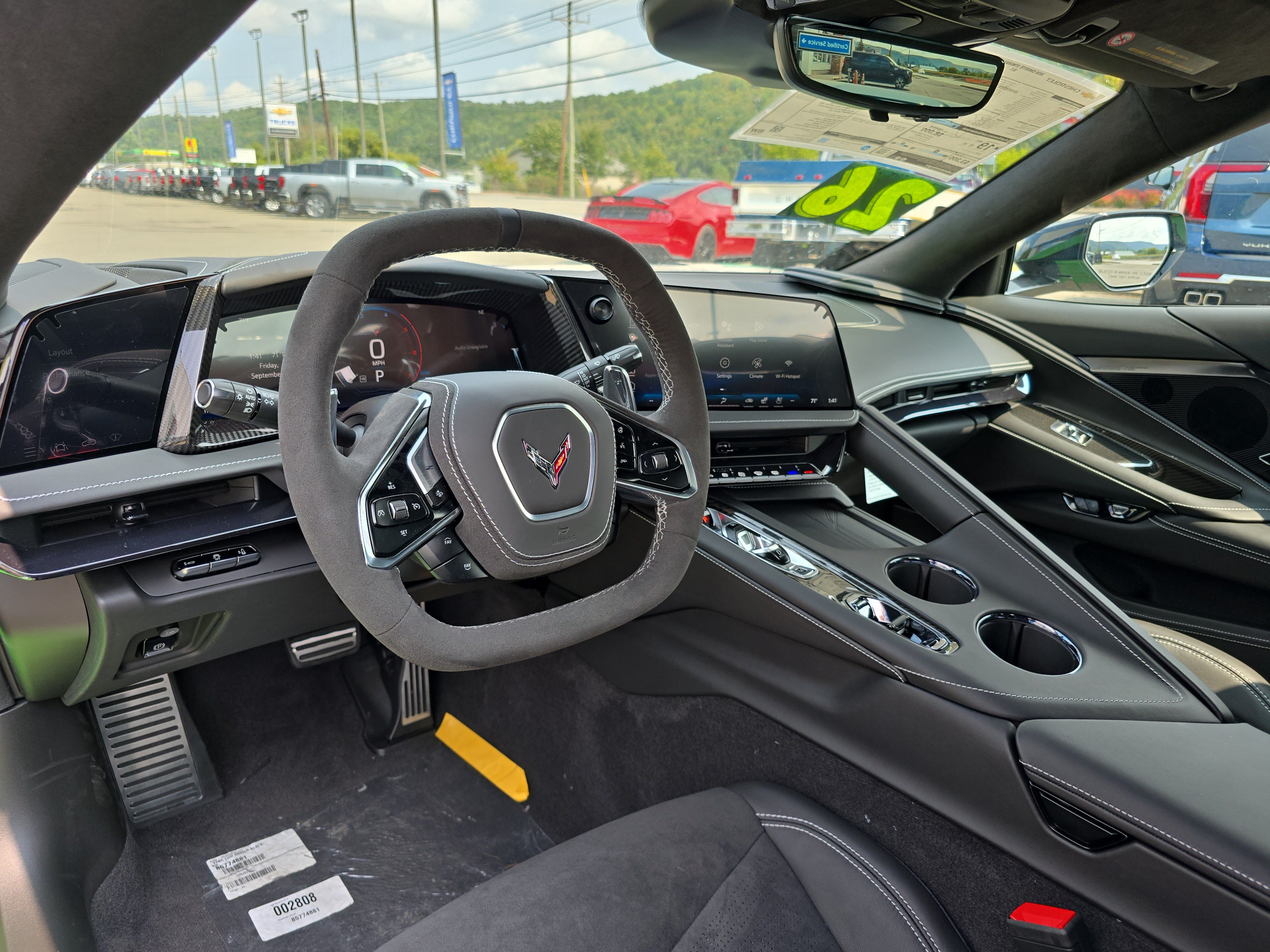 New 2026 Chevrolet Corvette Stingray Premium Cpe w/ Z51 Performance Package RWD image 16