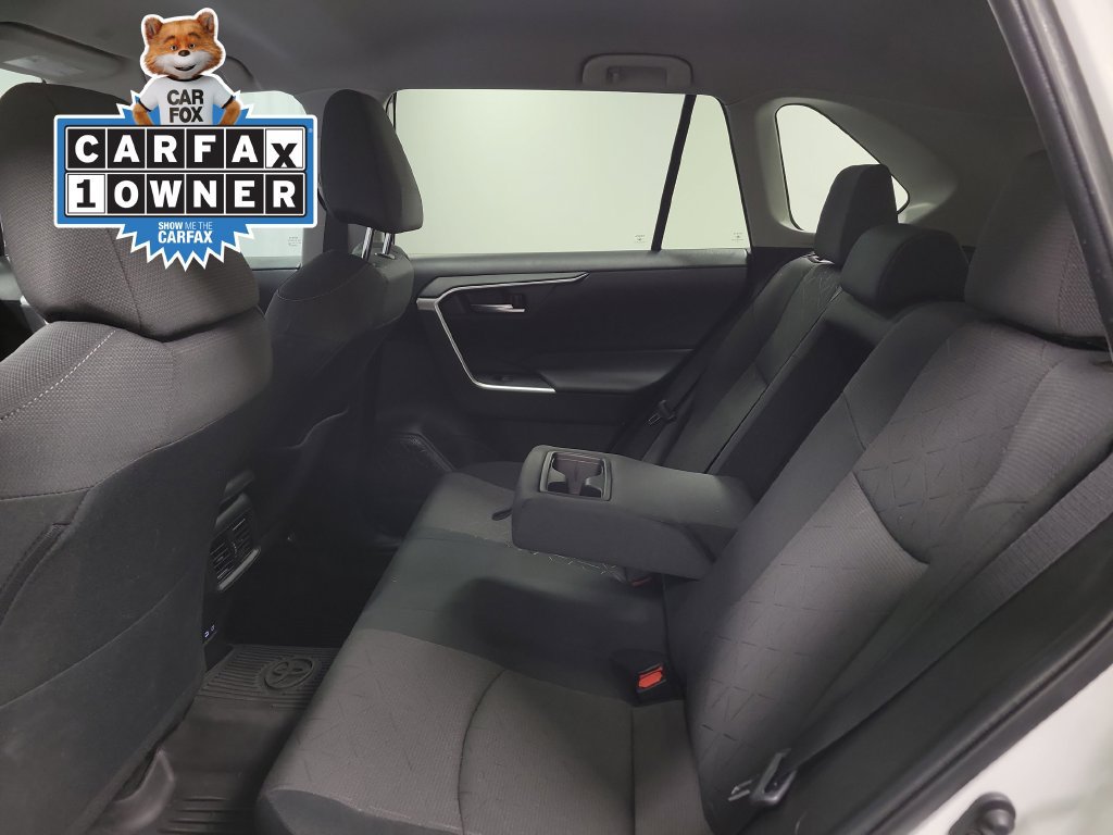 Used 2024 Toyota RAV4 XLE AWD/4WD image 30