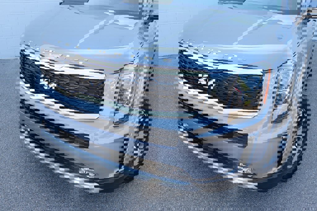 Used 2022 Kia Telluride EX image 52