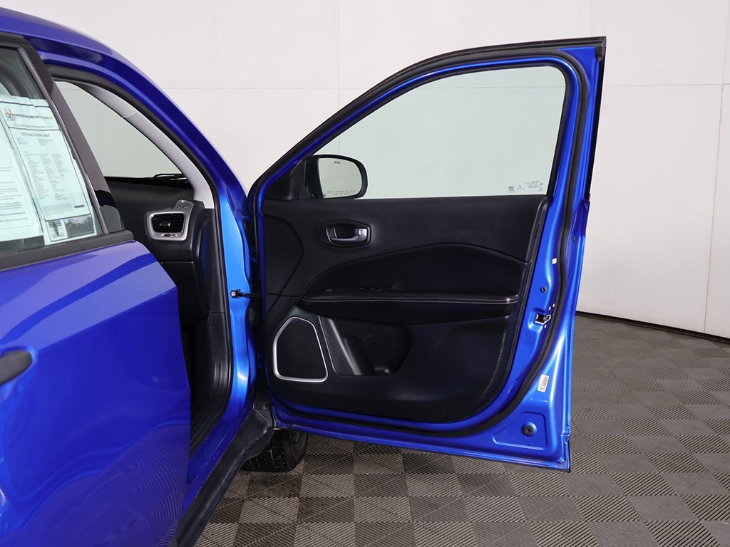 Used 2020 Jeep Compass Sport image 16