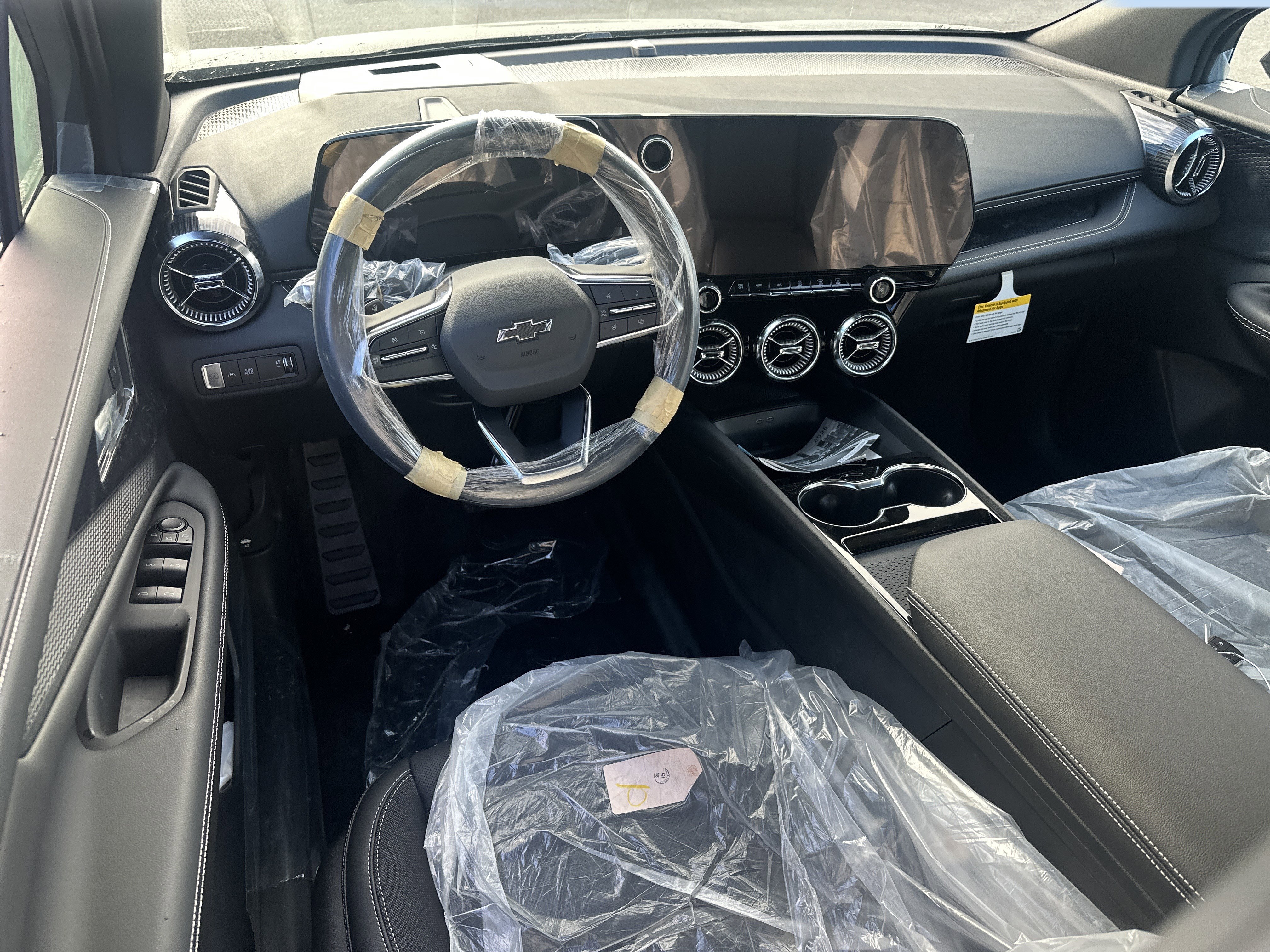 New 2026 Chevrolet Blazer EV LT image 6