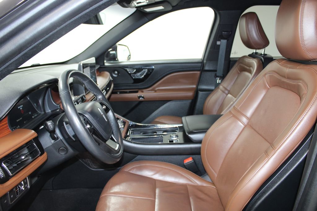 Used 2022 Lincoln Aviator Reserve w/ Equipment Group 201A AWD/4WD image 22