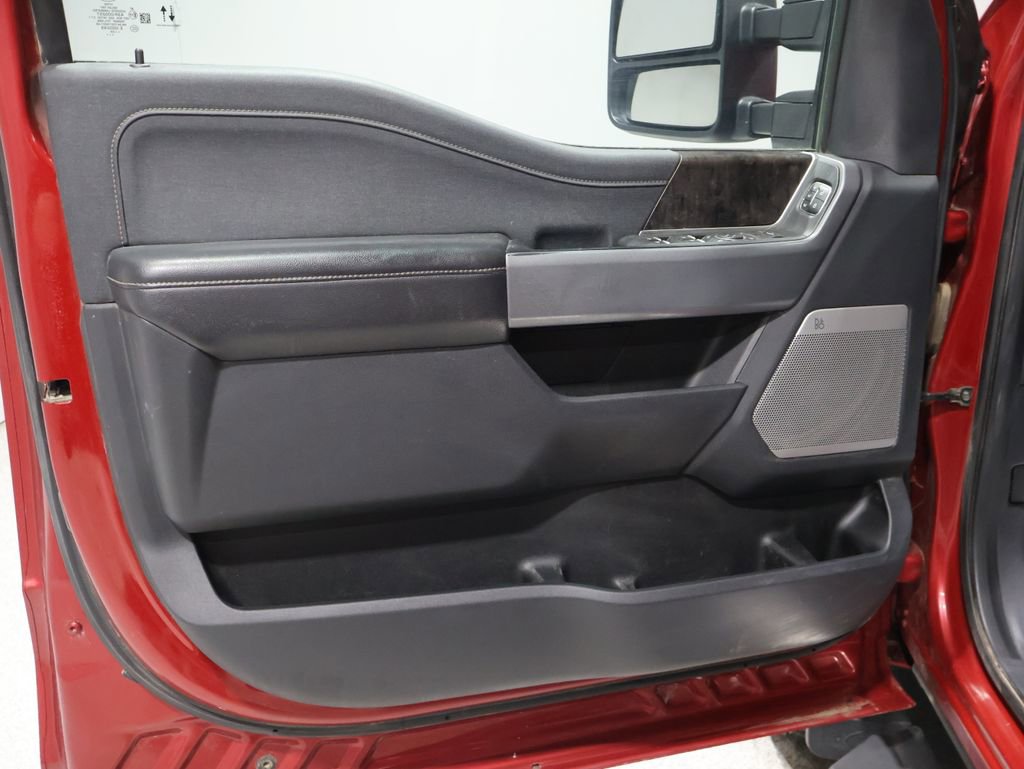 Used 2024 Ford F250 Lariat w/ Chrome Package image 14