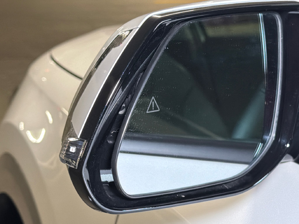 Certified 2023 Kia Niro Wave w/ Wave Preserve Package FWD image 21
