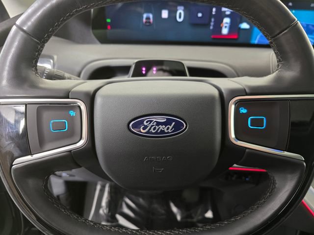 Certified 2025 Ford Expedition Platinum AWD/4WD image 28