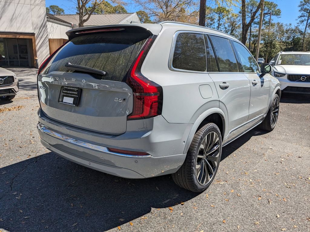 New 2025 Volvo XC90 B6 Plus image 4