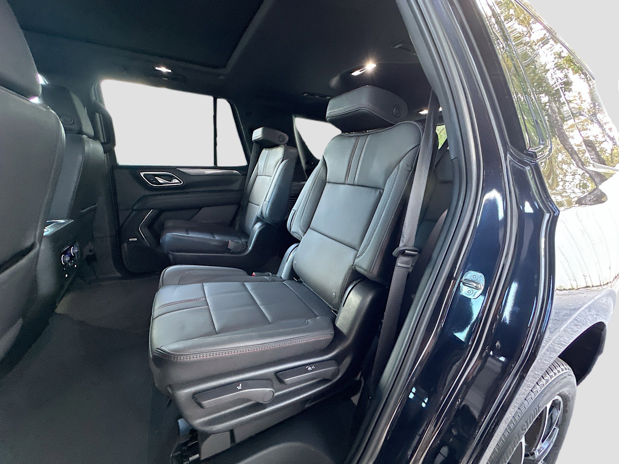 Used 2024 Chevrolet Tahoe RST w/ Luxury Package image 26