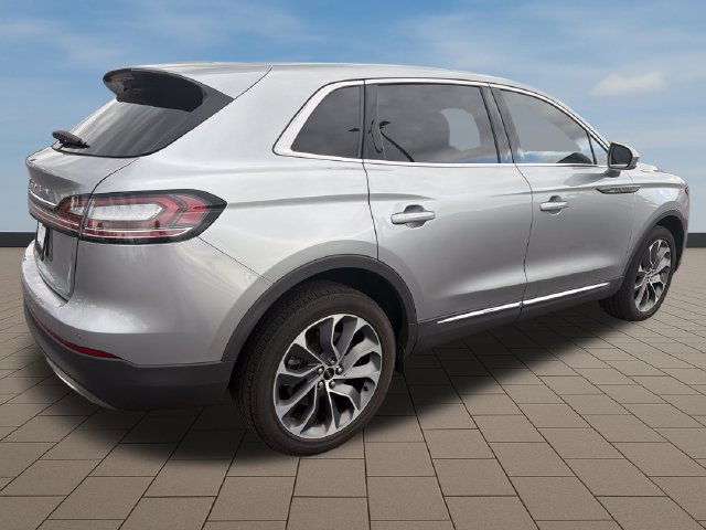 Certified 2023 Lincoln Nautilus Reserve AWD/4WD image 7
