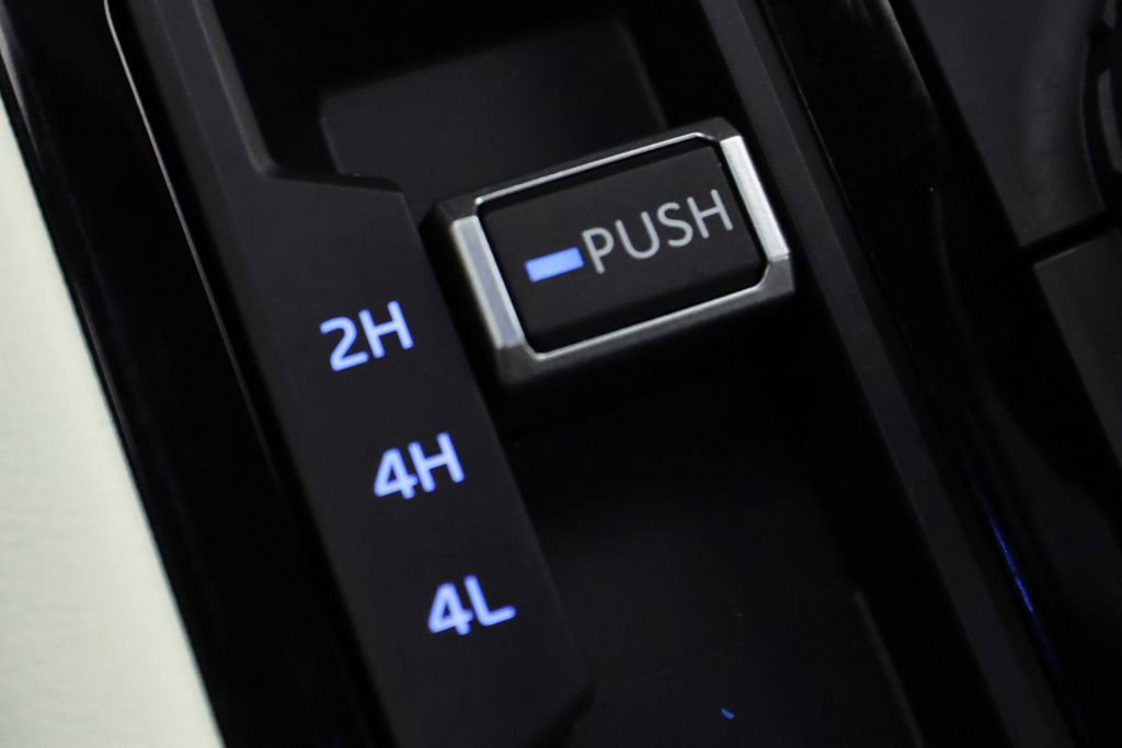 Used 2023 Toyota Sequoia Capstone image 33