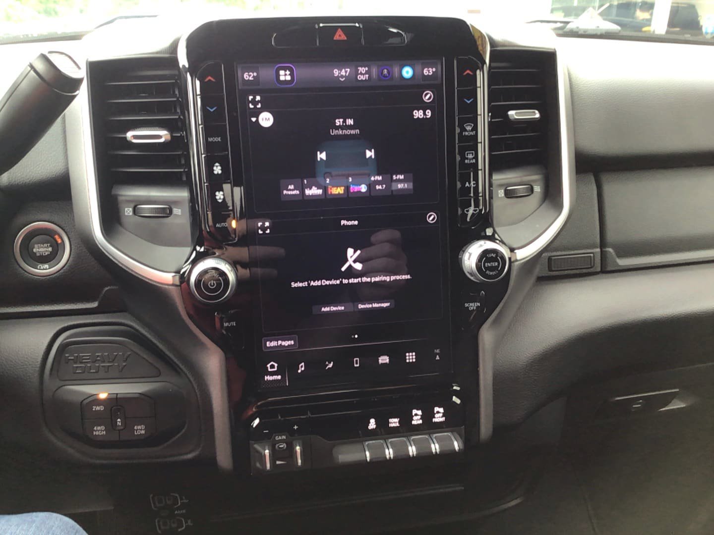 Certified 2025 RAM 2500 Big Horn AWD/4WD image 12