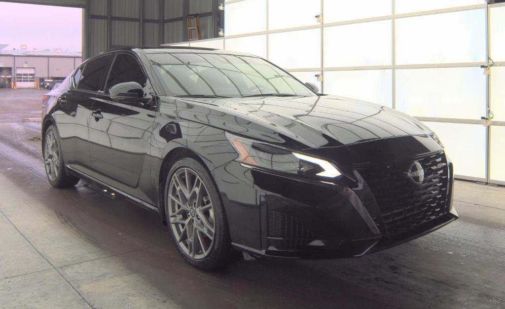 Certified 2023 Nissan Altima 2.0 SR