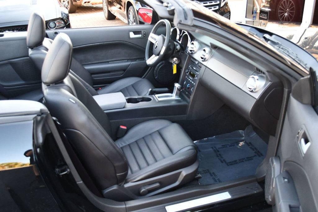 Used 2007 Ford Mustang GT RWD image 60