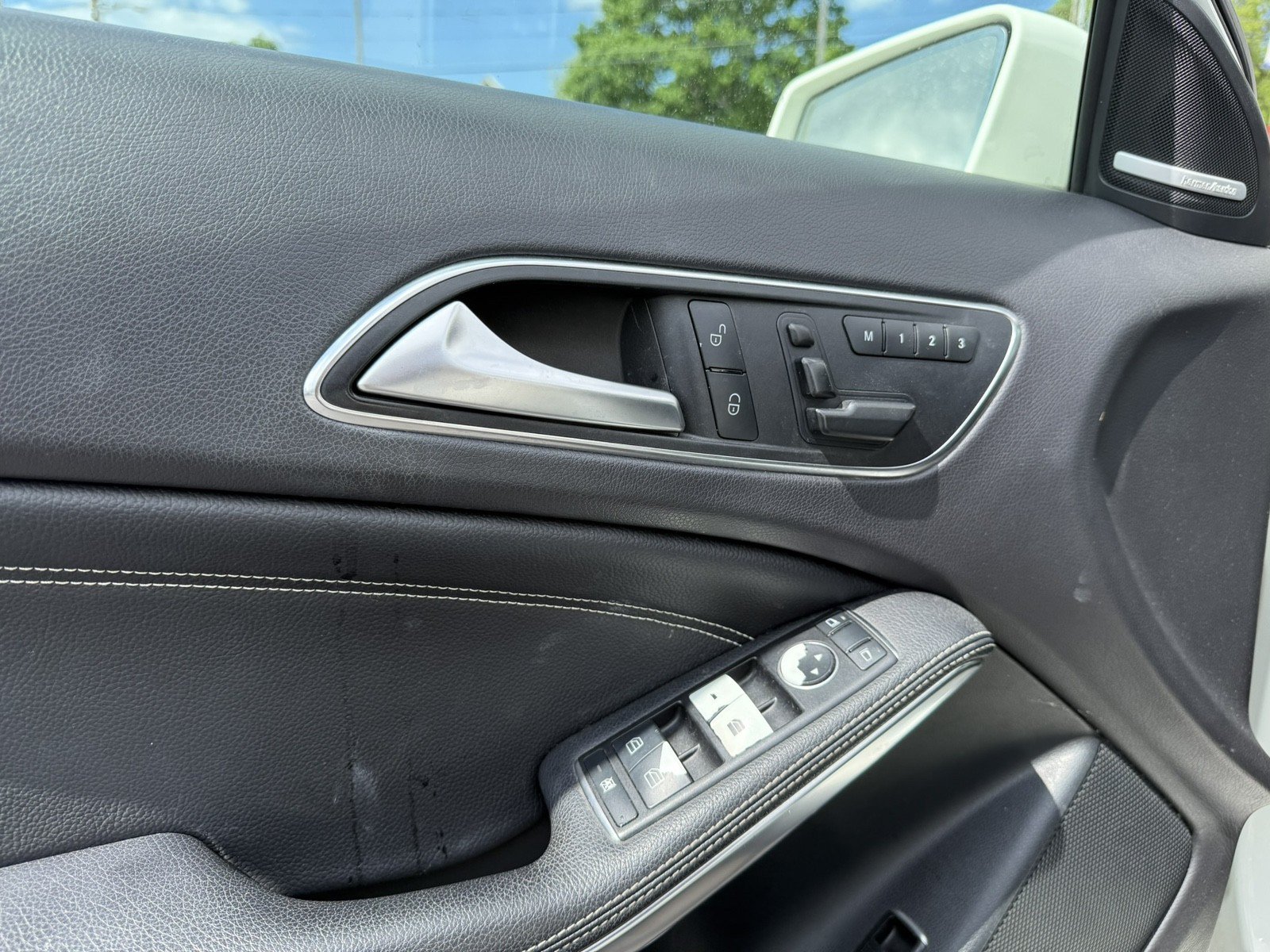 Used 2016 Mercedes-Benz GLA 250 image 9
