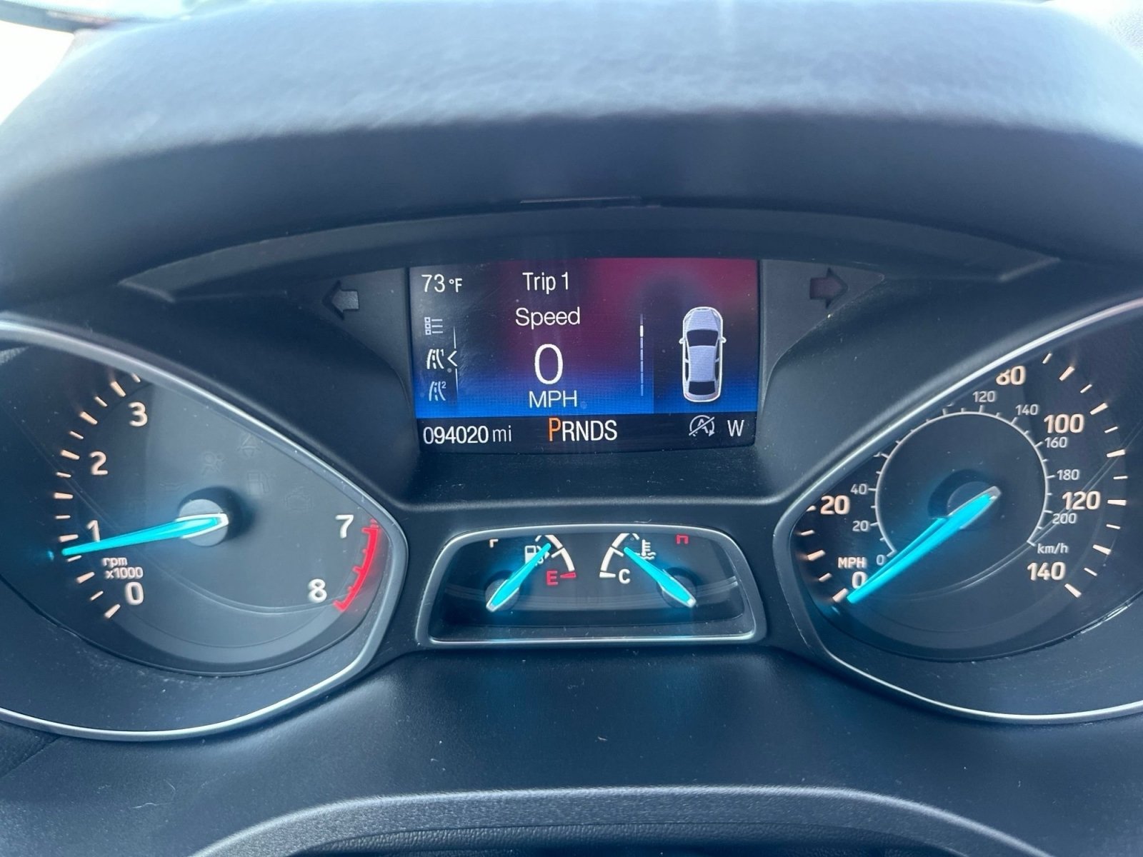 Used 2017 Ford Escape SE FWD image 2