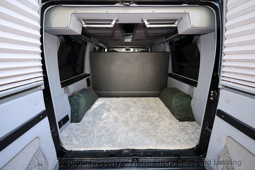 Used 1998 Dodge B1500 image 35