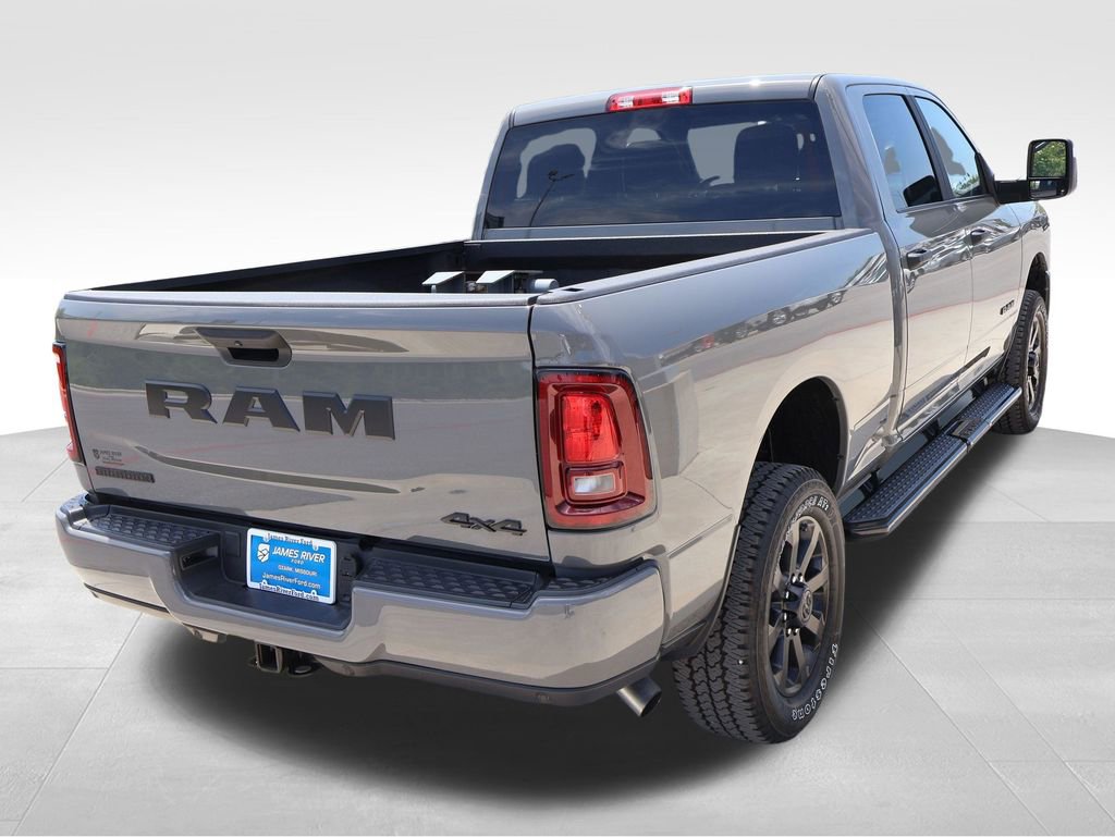 Used 2026 RAM 2500 Big Horn AWD/4WD image 6