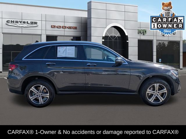 Used 2022 Mercedes-Benz GLC 300 4MATIC image 2