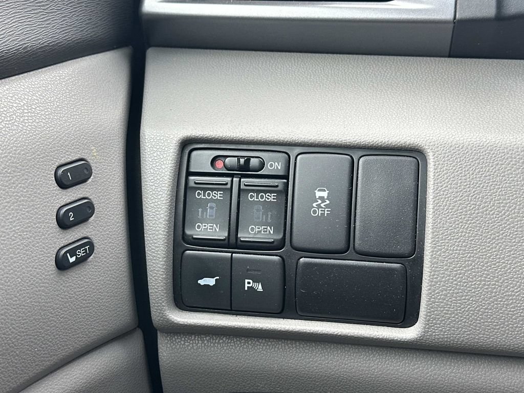 Used 2011 Honda Odyssey Touring image 27