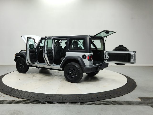 Used 2024 Jeep Wrangler Unlimited Sport AWD/4WD image 14