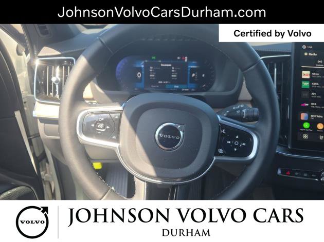 Certified 2026 Volvo XC90 B6 Plus AWD/4WD image 6