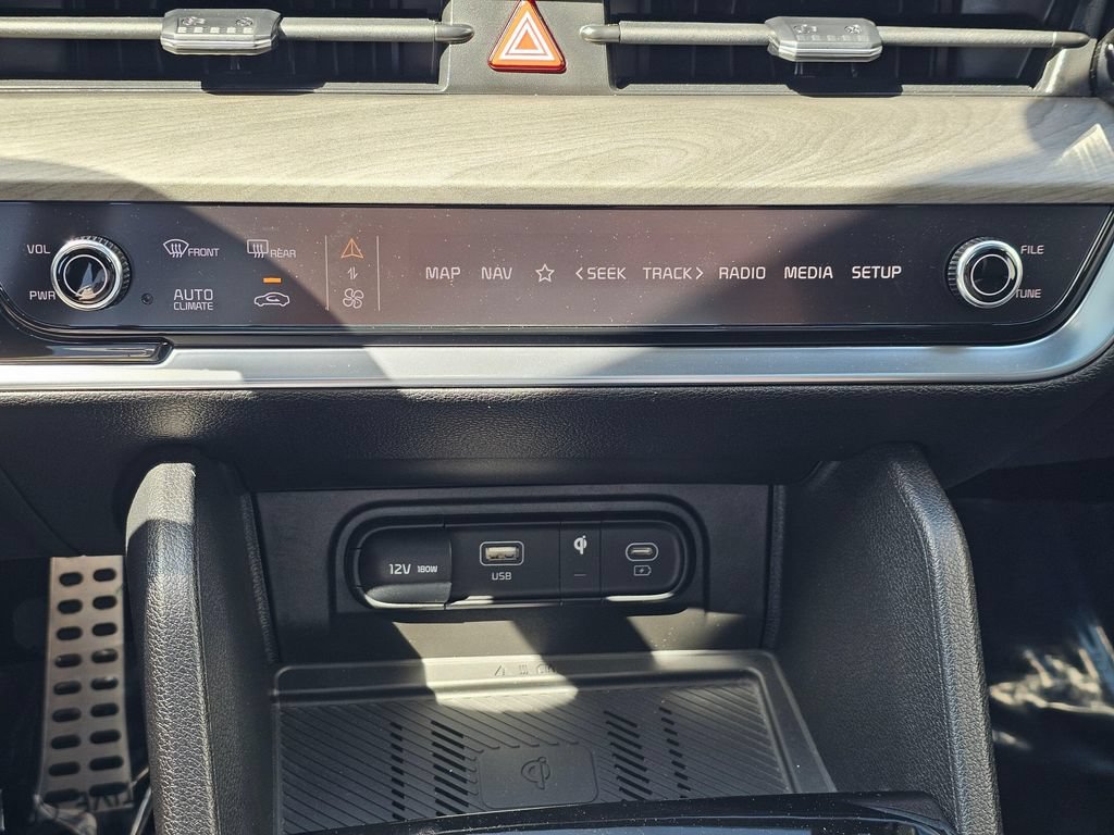 Used 2024 Kia Sportage X-Pro Prestige AWD/4WD image 32