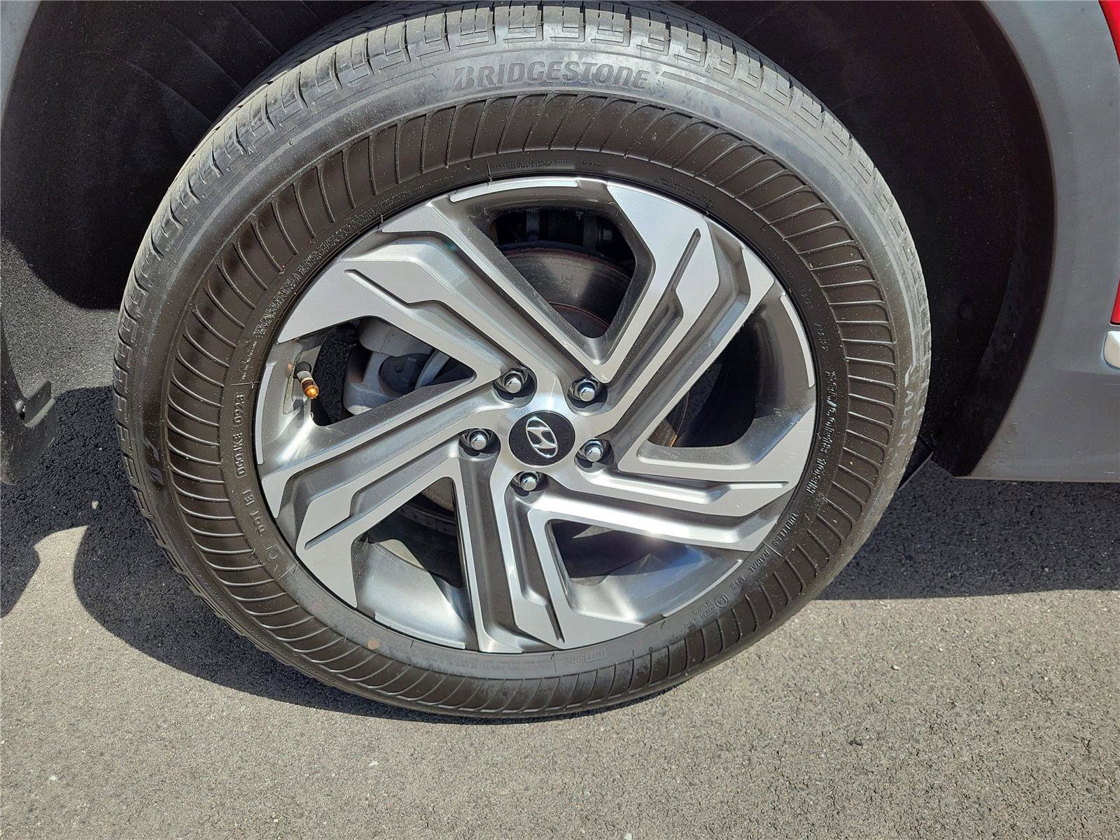 Used 2021 Hyundai Santa Fe SEL AWD/4WD image 5