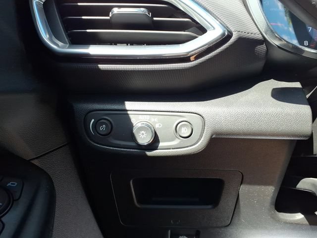 Used 2023 Chevrolet TrailBlazer LT w/ Convenience Package FWD image 13