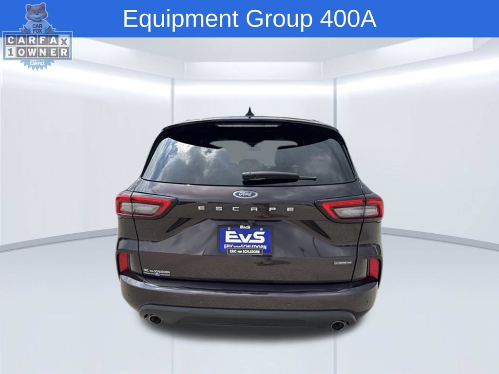 Used 2023 Ford Escape ST-Line Select w/ Tech Pack #2 AWD/4WD image 4
