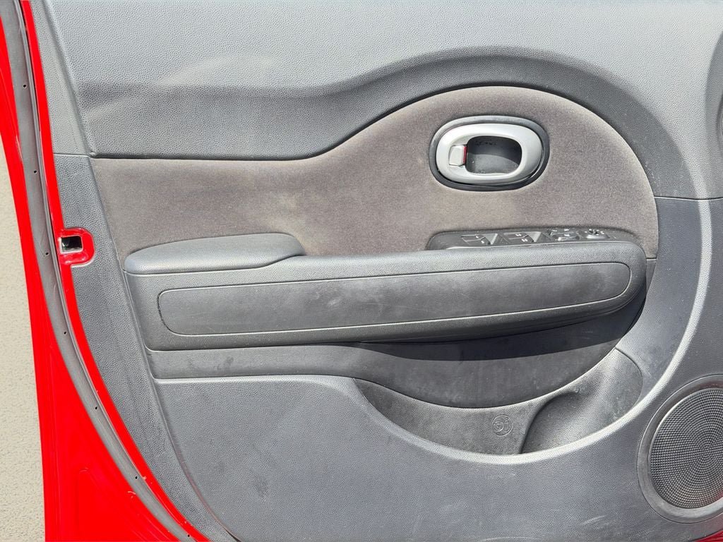 Used 2016 Kia Soul + w/ Designer's Package FWD image 20