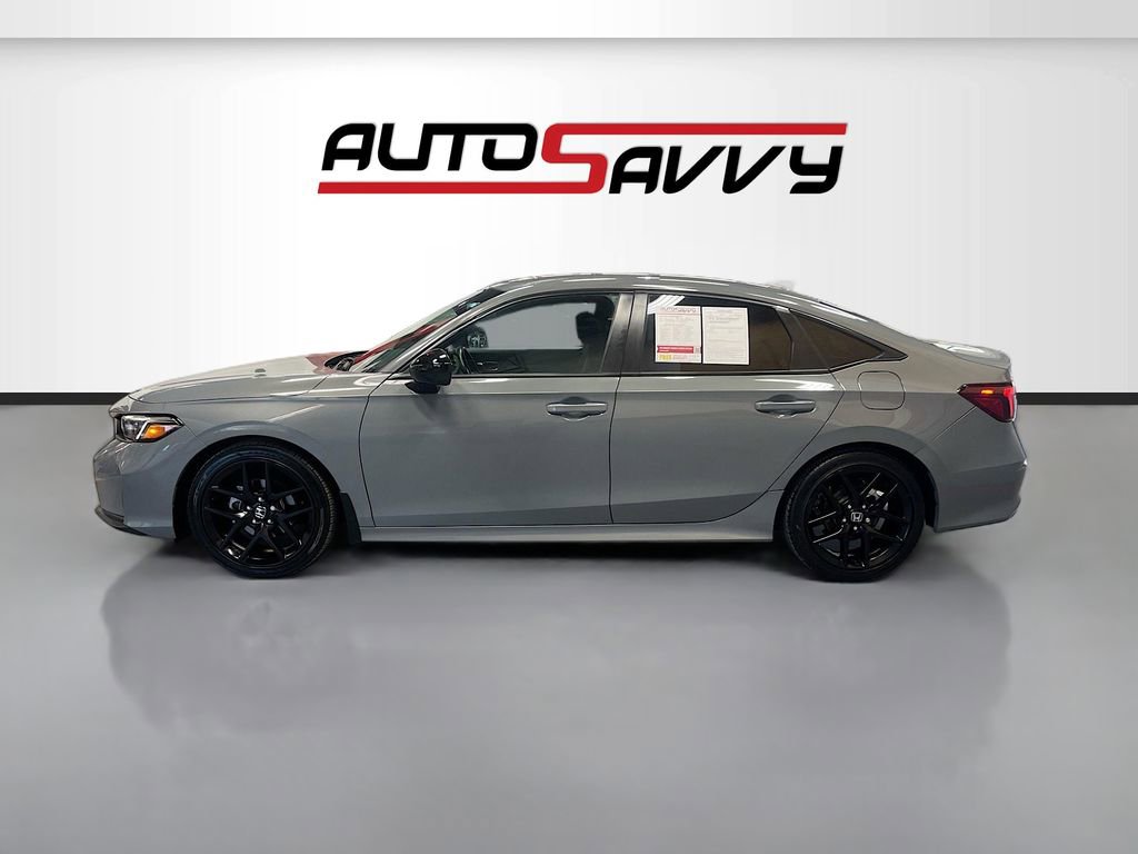 Used 2025 Honda Civic Sport image 4