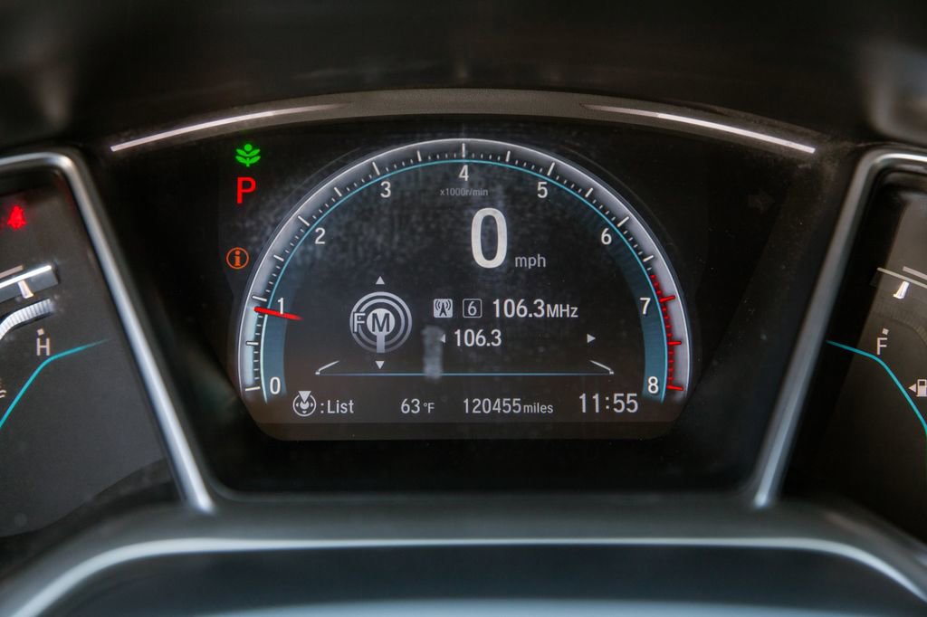 Used 2018 Honda Civic EX image 17