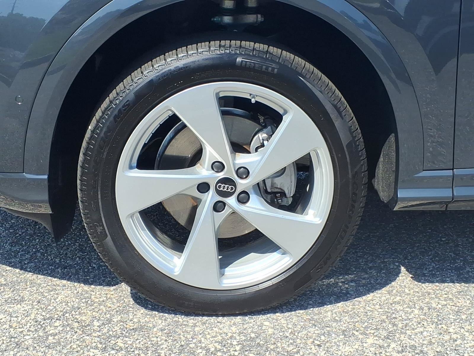 Certified 2025 Audi Q5 Premium w/ Premium Plus AWD/4WD image 10