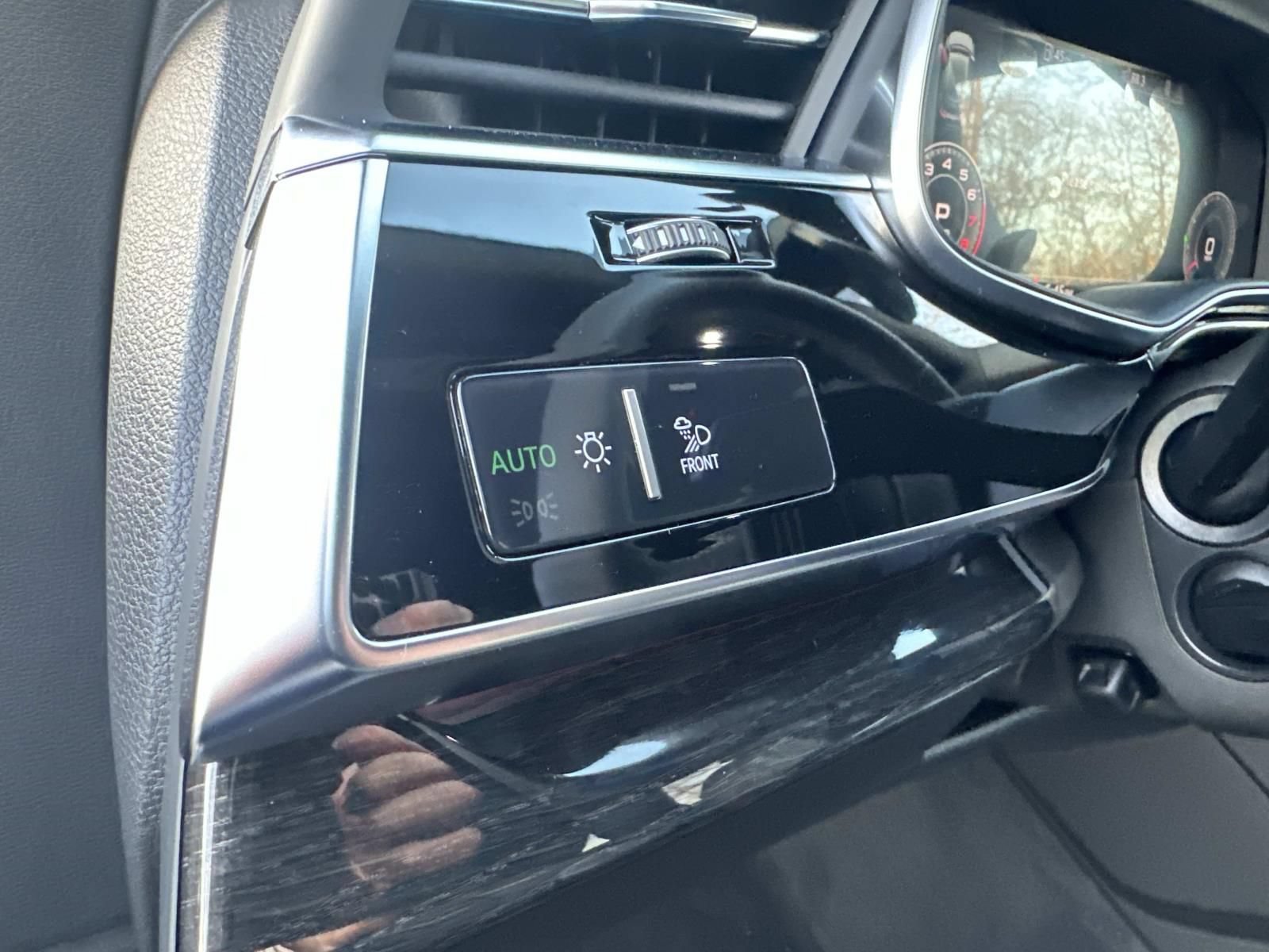 New 2026 Audi Q8 Premium Plus AWD/4WD image 15