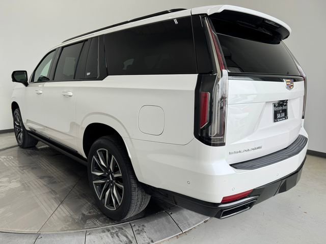 Used 2021 Cadillac Escalade ESV Sport w/ Driver Assist Tech Package RWD image 9
