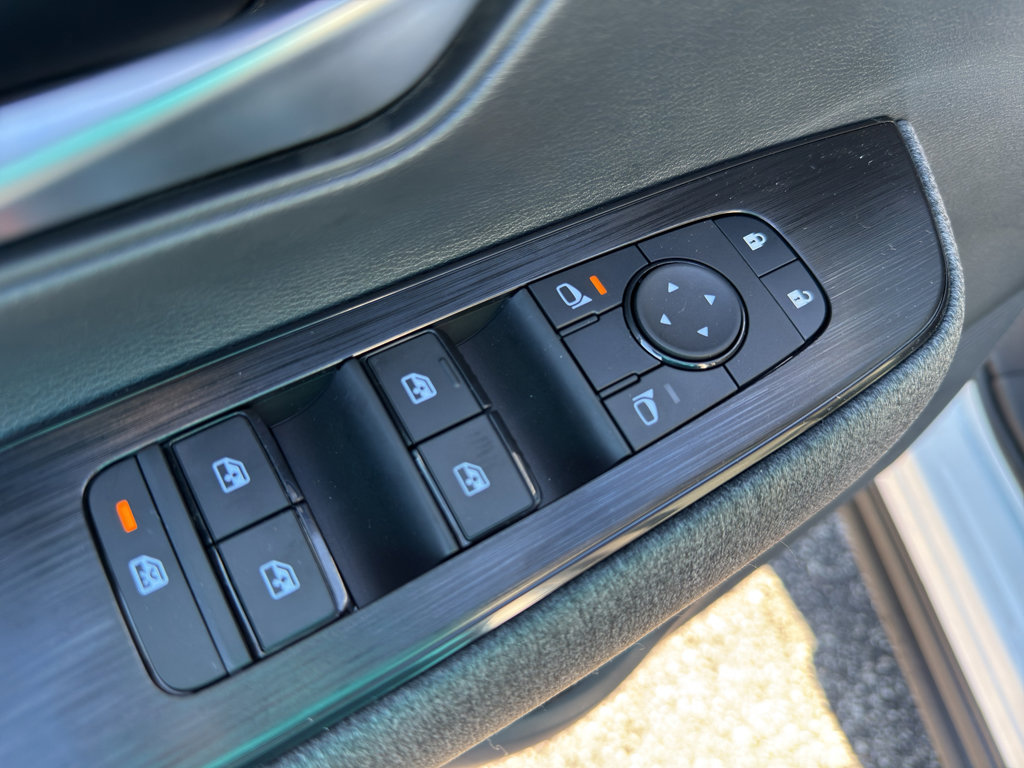 New 2026 Nissan Kicks SV w/ Cold Weather Package image 12