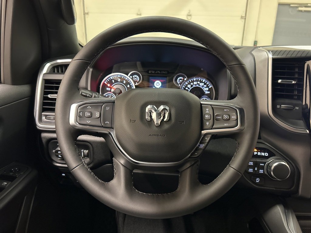 New 2026 RAM 1500 4x4 Crew Cab image 17