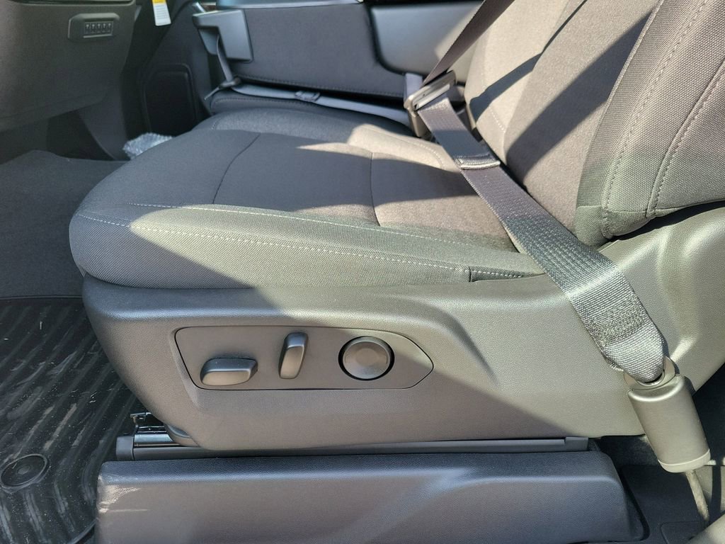 New 2025 GMC Sierra 2500 SLE w/ SLE Convenience Package image 16