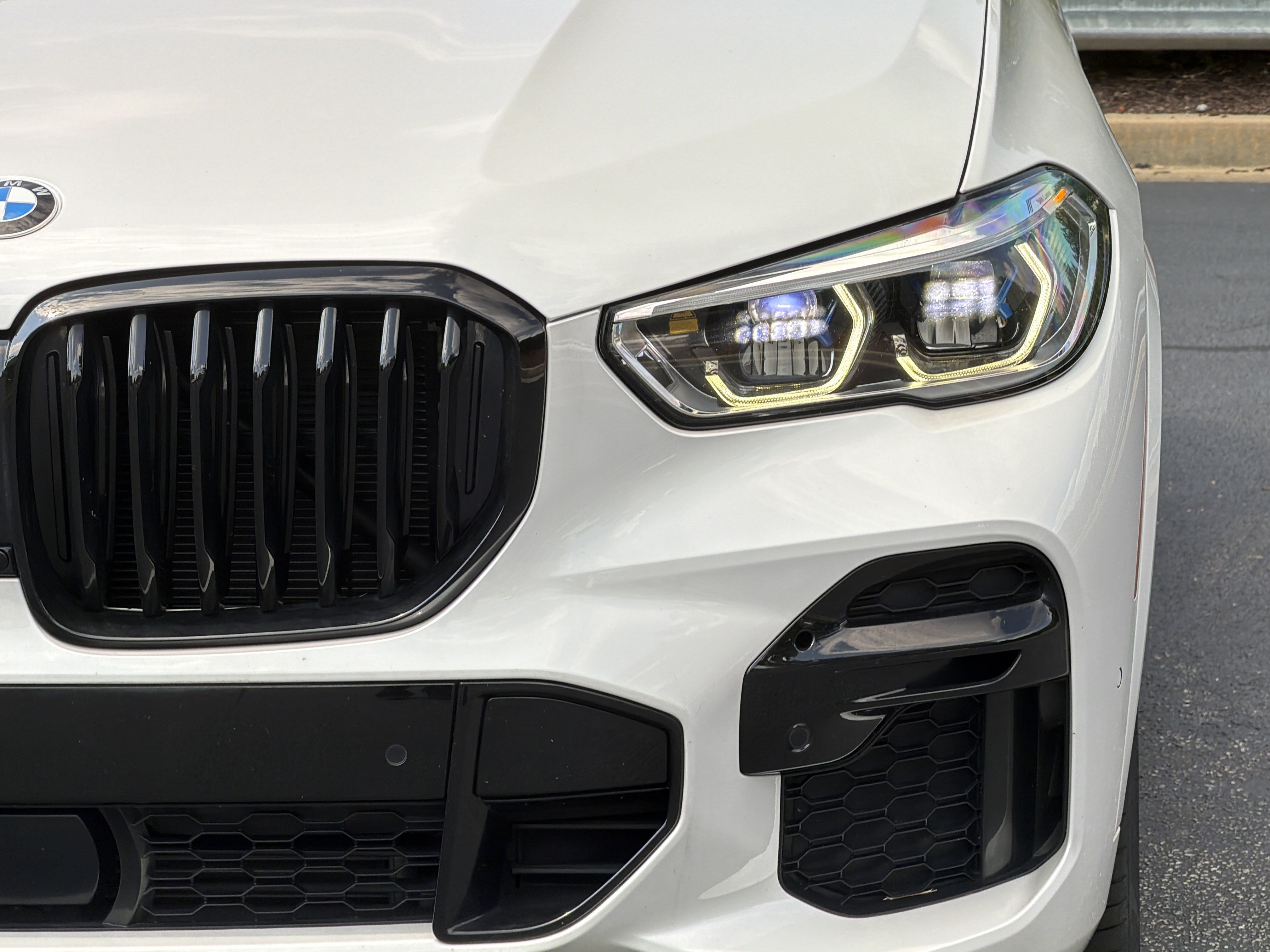 Used 2022 BMW X5 M50i w/ Executive Package AWD/4WD image 21