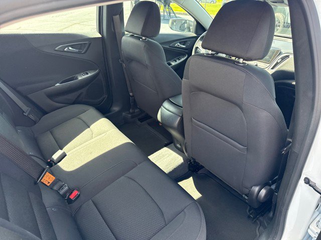 Used 2023 Chevrolet Malibu LS FWD image 13