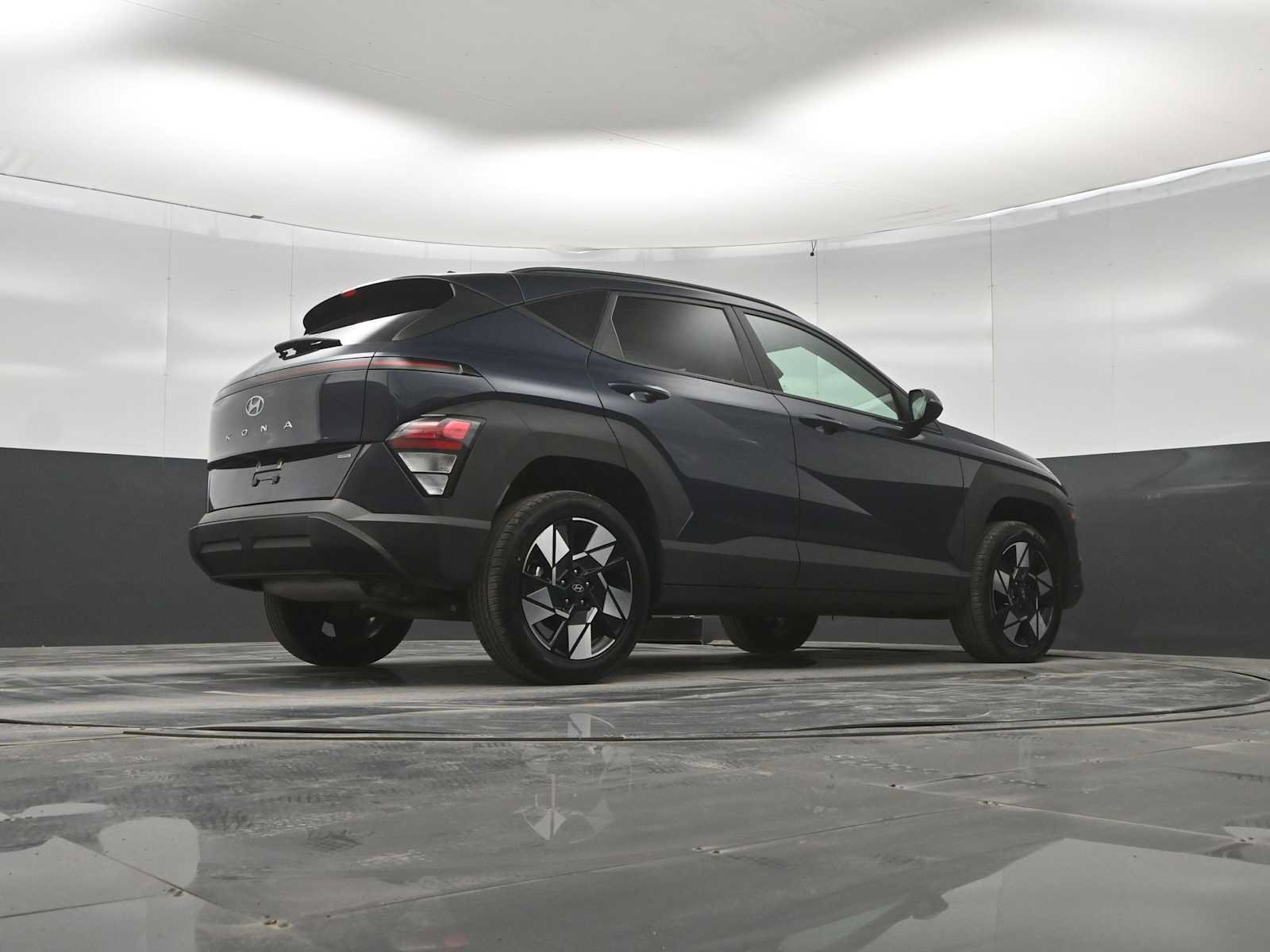 Used 2024 Hyundai Kona SEL AWD/4WD image 42