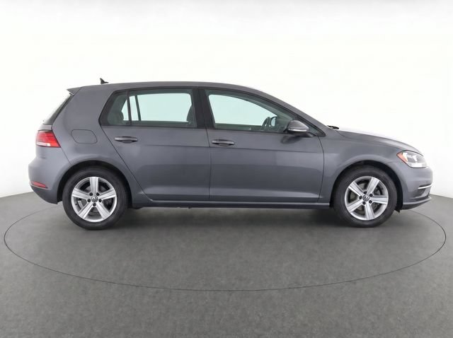 Used 2017 Volkswagen Golf Wolfsburg Edition FWD image 4