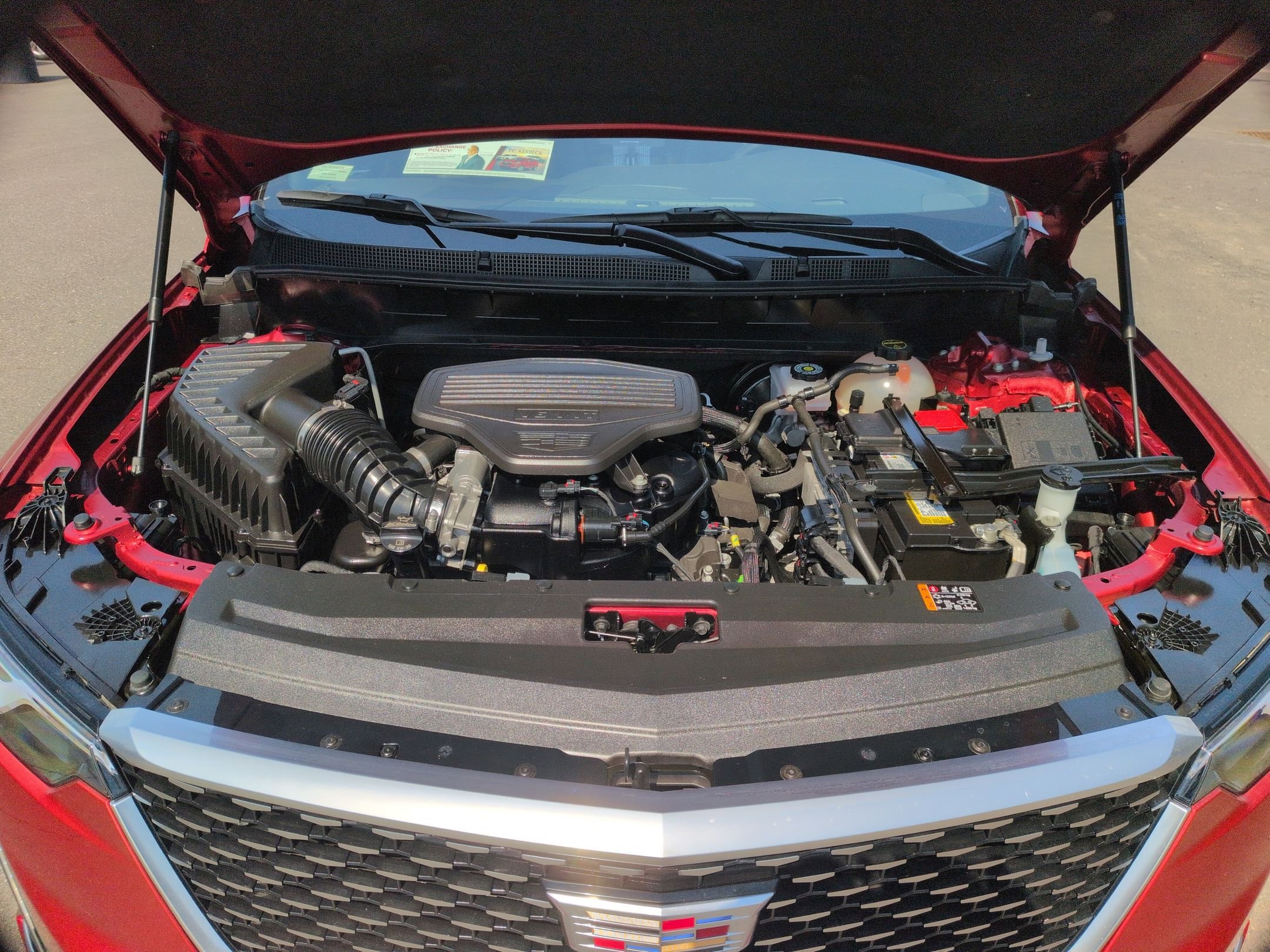 Certified 2024 Cadillac XT6 Premium Luxury w/ LPO, Floor Liner Package AWD/4WD image 29