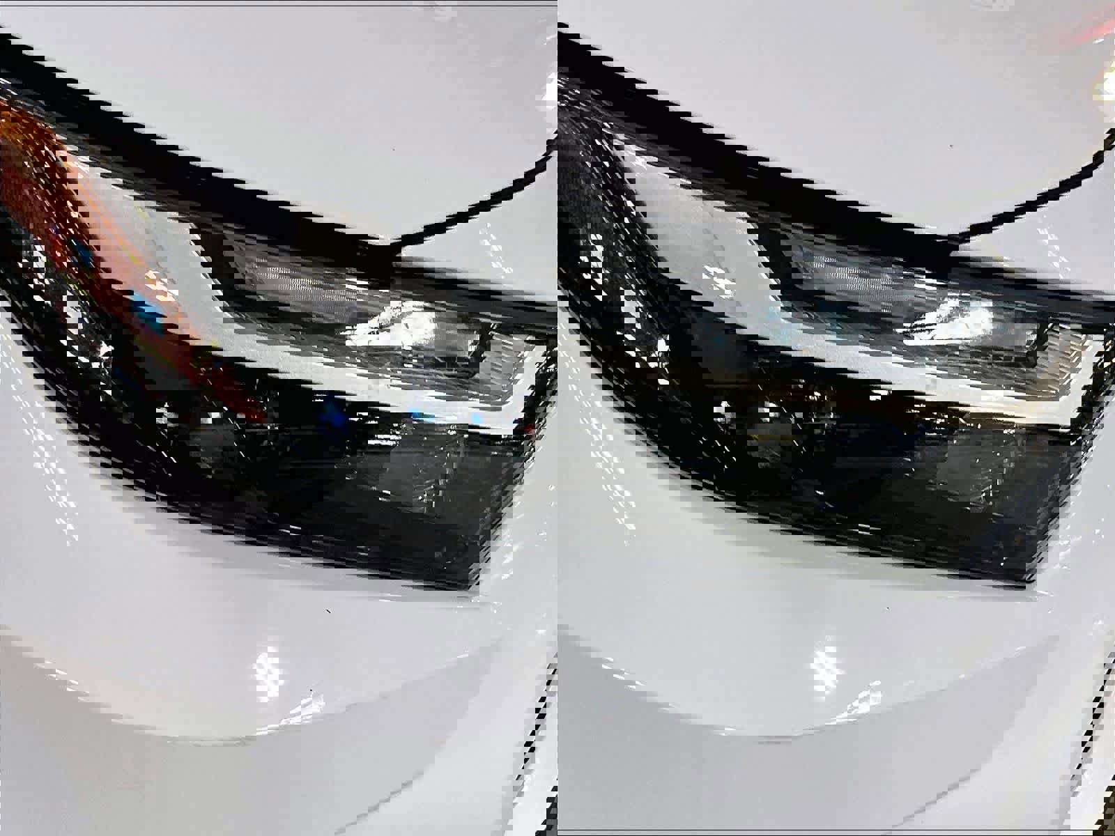 Used 2025 Toyota RAV4 LE image 32