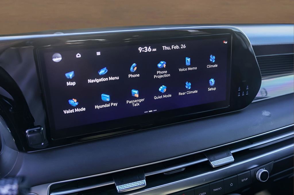 Used 2023 Hyundai Palisade Calligraphy image 16