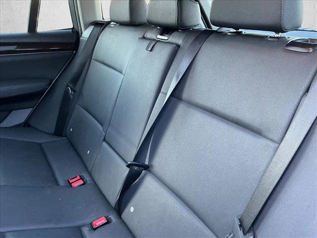 Used 2016 BMW X3 xDrive28i image 9