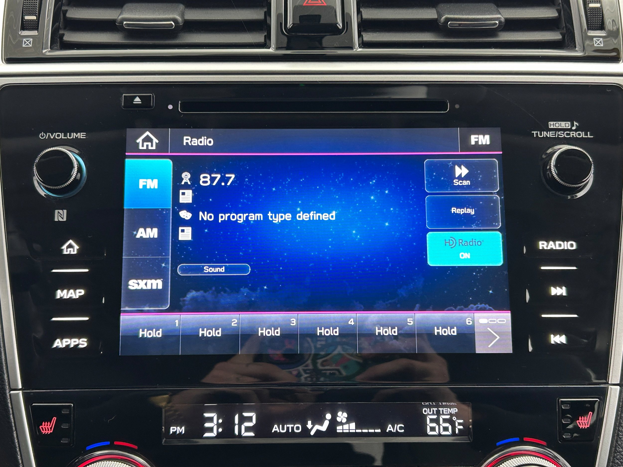 Used 2019 Subaru Outback 3.6R Limited AWD/4WD image 5
