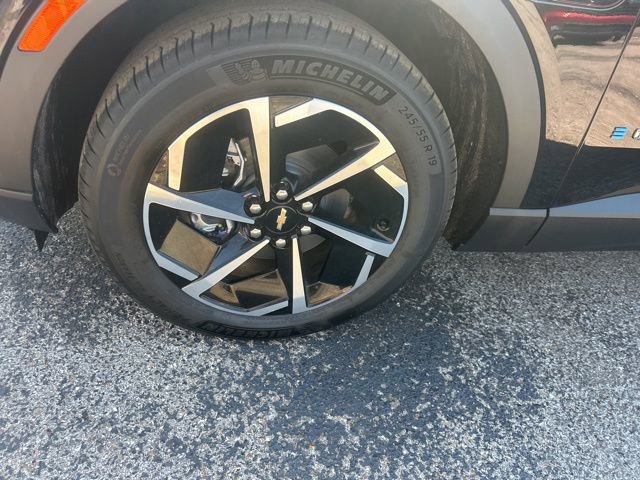 New 2026 Chevrolet Equinox EV LT image 10