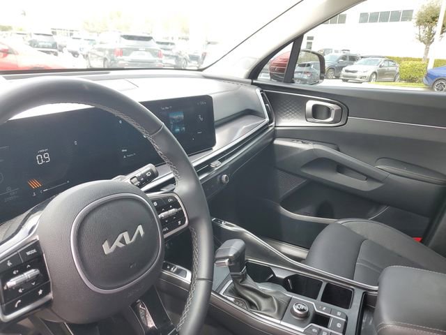 Certified 2024 Kia Sorento S image 13