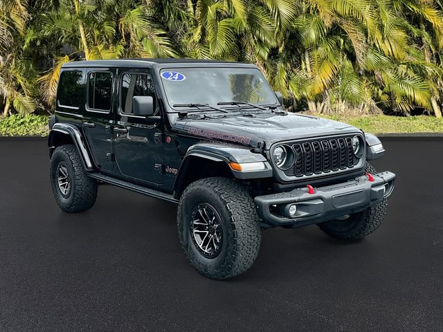 Used 2024 Jeep Wrangler Unlimited Rubicon AWD/4WD image 2